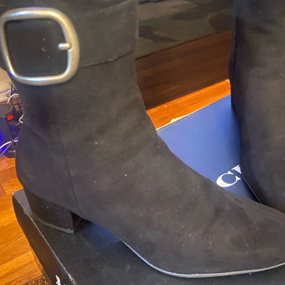 Coach Black Ankle Booties with side buckle and Suede Finish - Picture 2 of 12